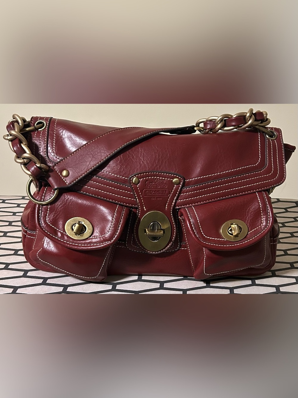 Women's Burgundy Leather Shoulder Bag with Gold Hardware - Picture 4 of 10
